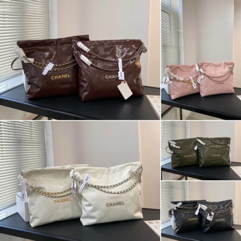 Alternative view of CHANEL HANDBAG SHINY BLACK 41CM