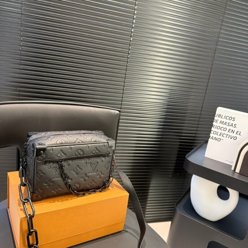 Alternative view of LOUIS VUITTON MINI SOFT TRUNK MONOGRAM TAURILLON LEATHER BLACK 18CM M55702