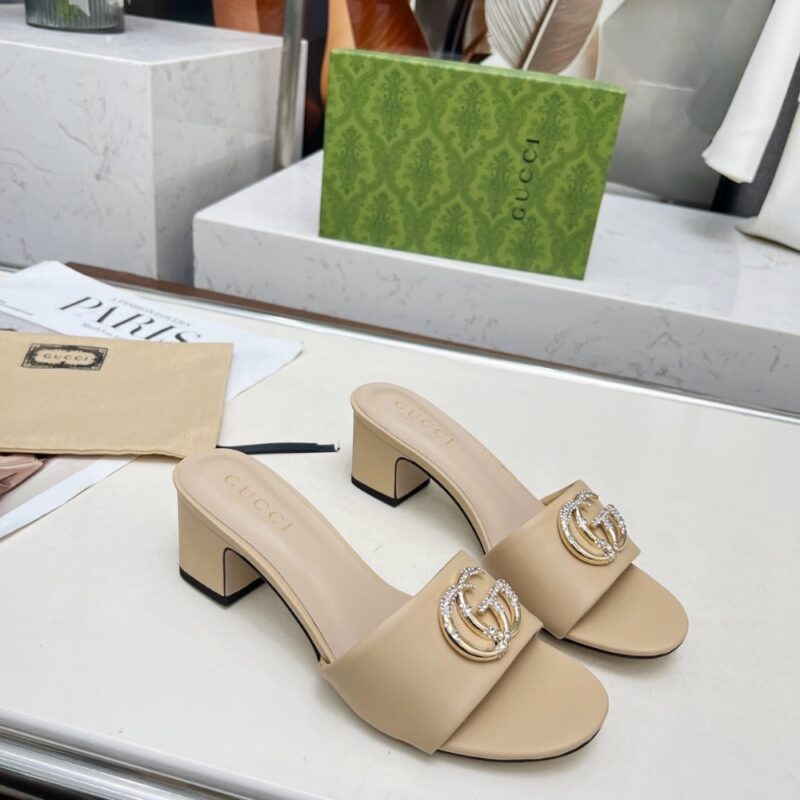 Alternative view of GUCCI NOJUM WOMEN'S SLIDE SANDAL BEIGE