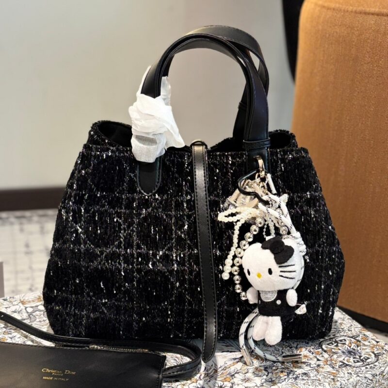 Alternative view of DIOR MEDIUM TOUJOURS VERTICAL TOTE BAG BLACK 30CM M2836ODFG M911