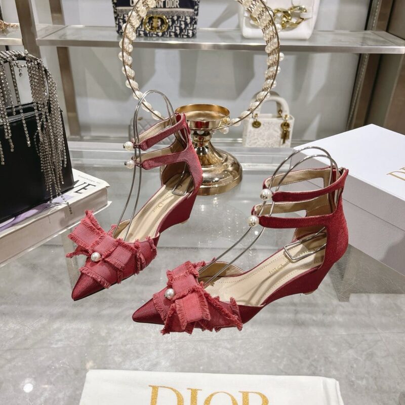 Alternative view of DIOR ADIORABLE WEDGE PUMP RED