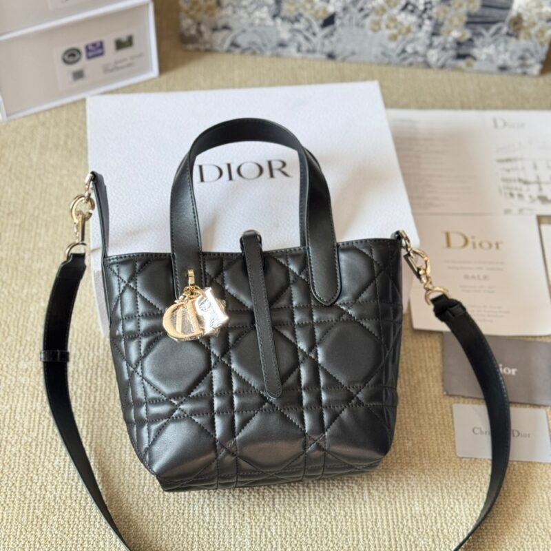 Alternative view of DIOR SMALL TOUJOURS VERTICAL TOTE BAG BLACK 20CM M2835OSNW M900