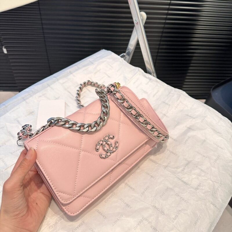 Alternative view of CHANEL 19 FLAP BAG IN LIGHT PINK 19CM