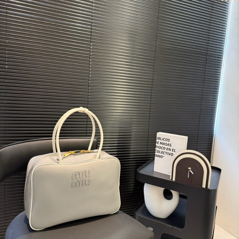 Alternative view of MIUMIU BEAU BAG MARBLE GRAY 34CM 5BB117 2IBP F0RXG V MLN 34CM