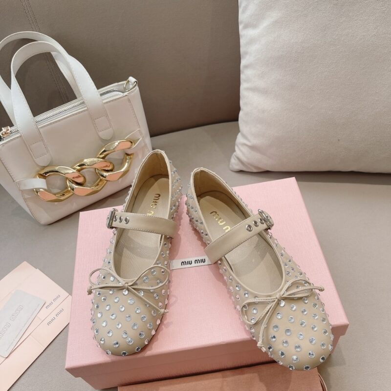 Alternative view of MIUMIU LEATHER BALLERINAS IN BEIGE