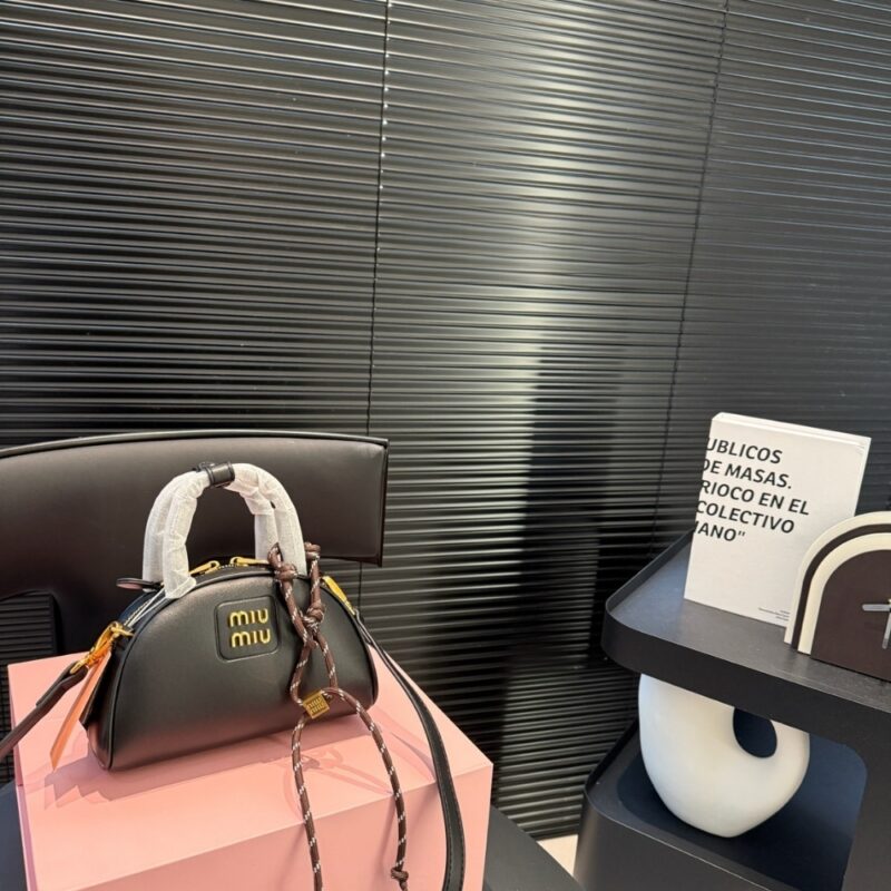 Alternative view of MIUMIU LEATHER TOP HANDLE BAG BLACK 23CM