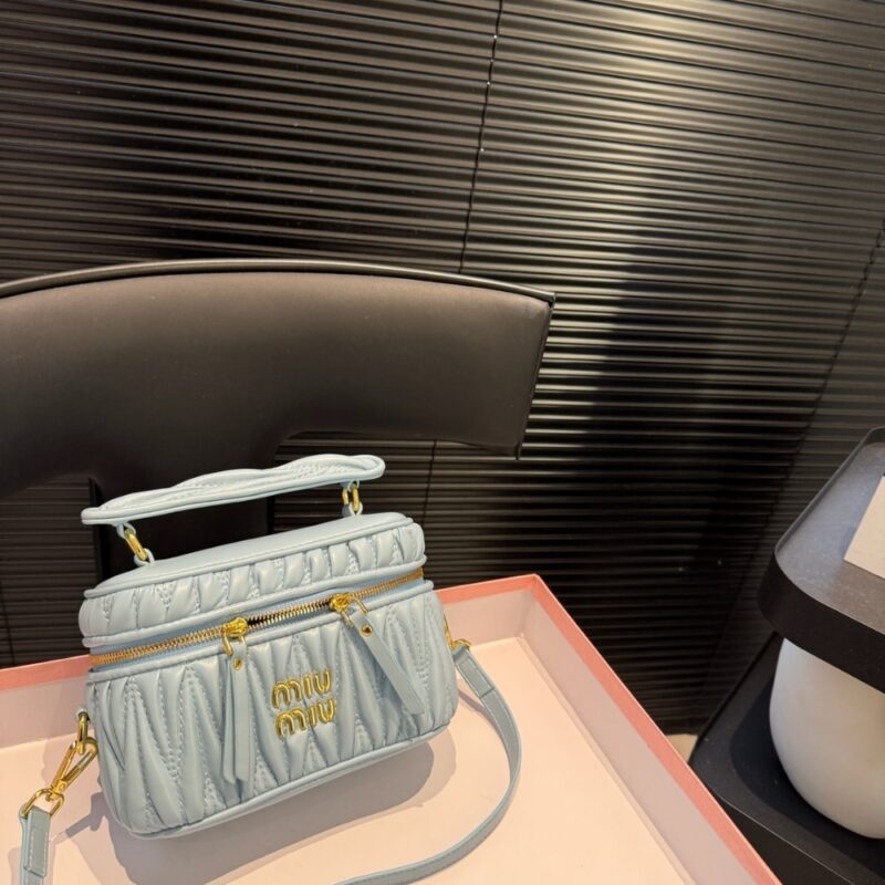 Alternative view of MIUMIU MATELASSÉ NAPPA SHOULDER BAG CORNFLOWER 19CM 5BH230 N88 F0591 V OOO