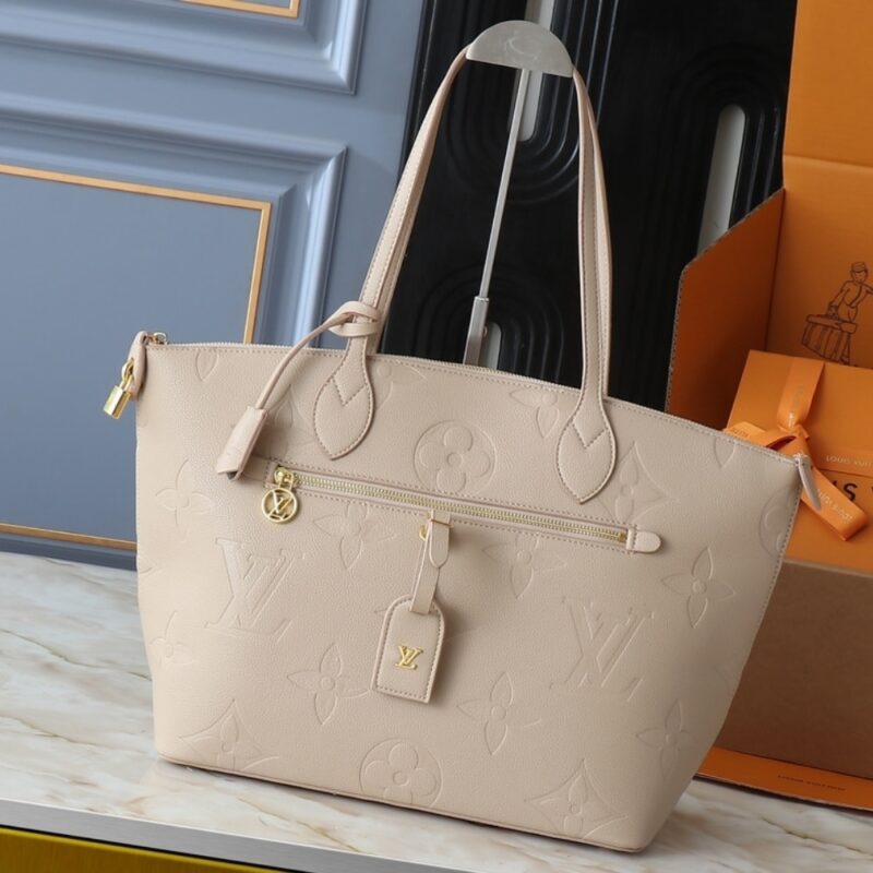 Alternative view of LOUIS VUITTON TRAVEL BAG MONOGRAM EMPREINTE GIANT DOVE GREY 34CM M46326