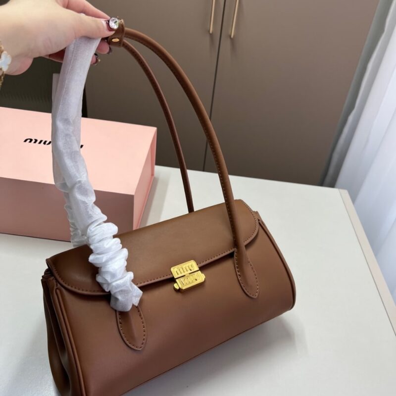 Alternative view of MIUMIU SHOULDER BAG BROWN 28CM
