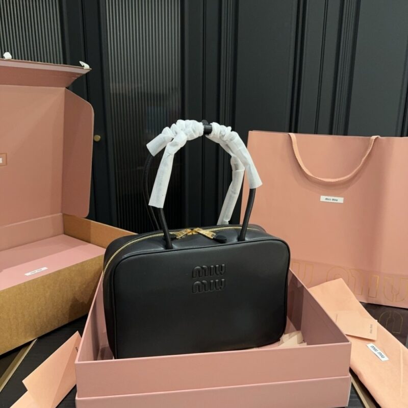Alternative view of MIUMIU BEAU BAG BLACK 34CM 5BB117 2CRW F0002 V MON