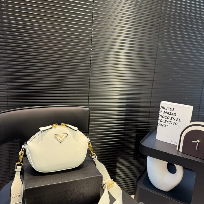 Alternative view of PRADA LEATHER MINI SHOULDER BAG WHITE 21CM