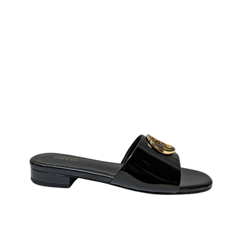 GUCCI WOMEN ROUND INTERLOCKING G SANDAL IN BLACK