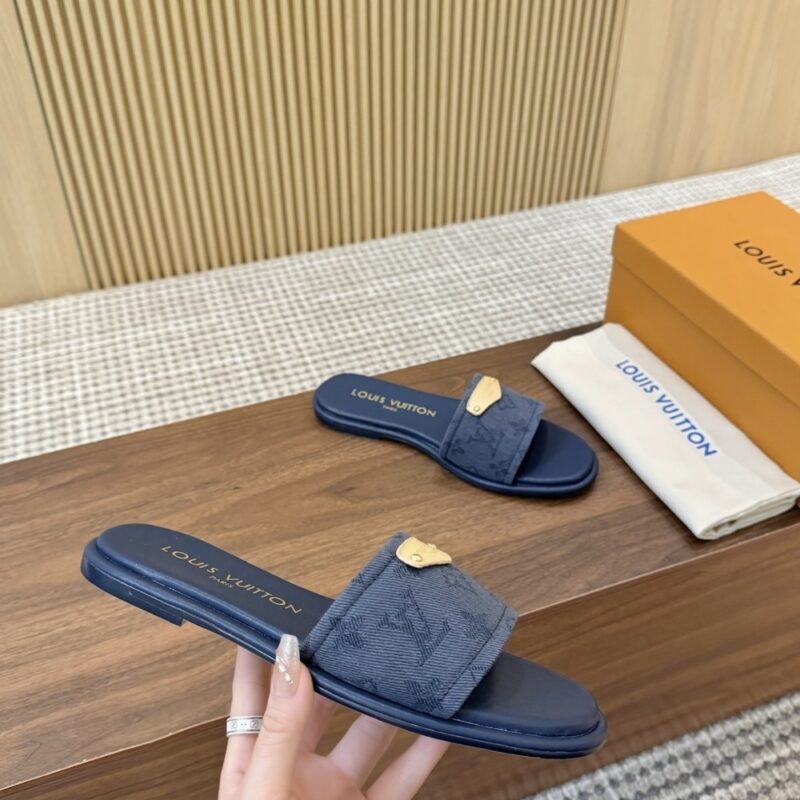 Alternative view of LOUIS VUITTON LILY FLAT MULE BLUE 1AGX78