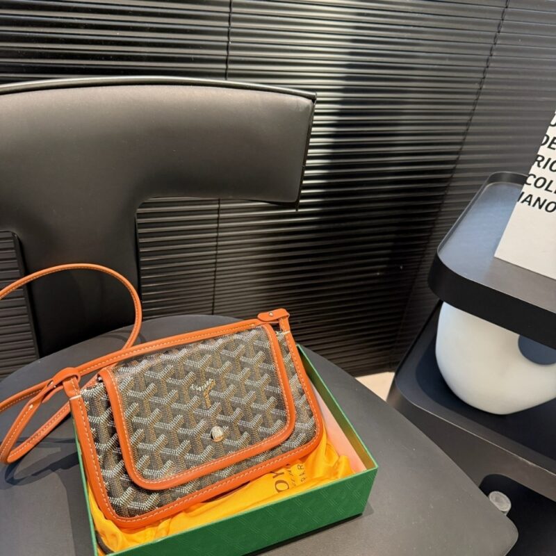 Alternative view of GOYARD PLUMET POCKET WALLET BLACK AND TAN 21CM PLUMETPMLTY01CL03P