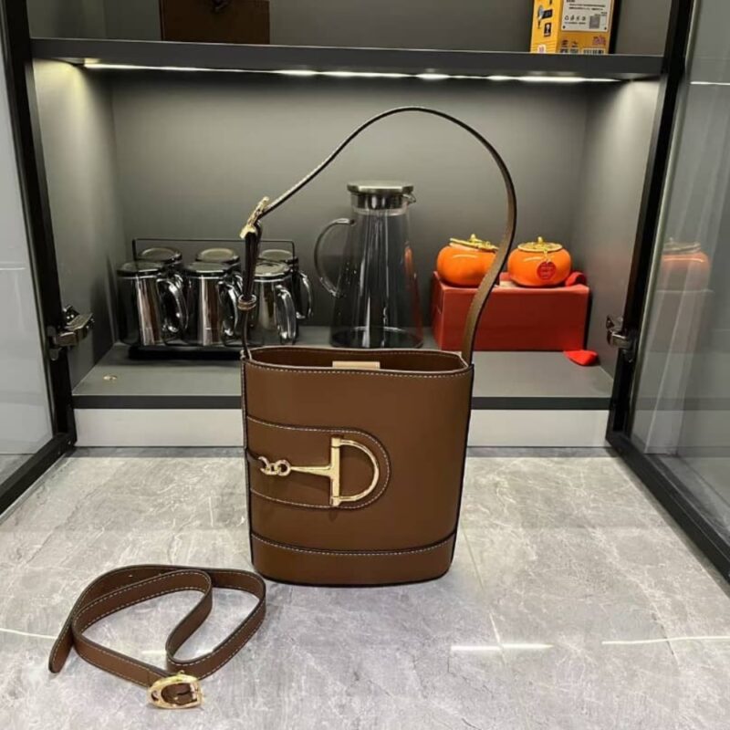 Alternative view of GUCCI 73 SMALL BUCKET BAG BROWN SMOOTH LEATHER 20CM 833665 AAEC2 2718