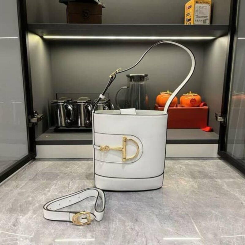 Alternative view of GUCCI 73 SMALL BUCKET BAG WHITE SMOOTH LEATHER 20CM 833665 AAEC2 9540