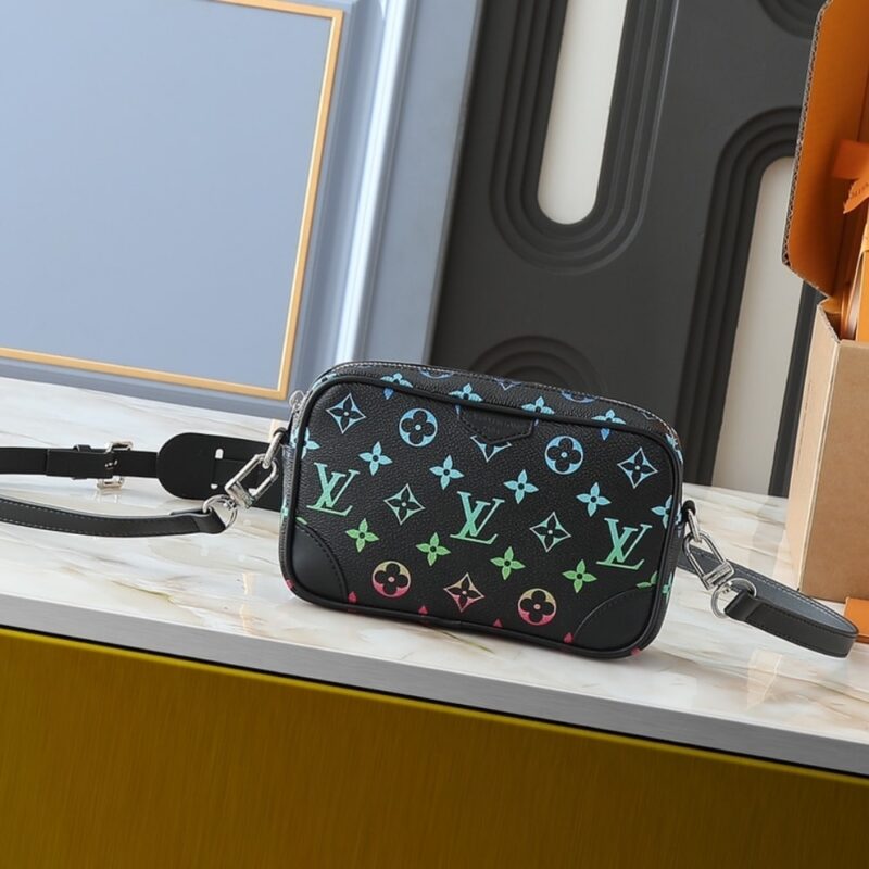 Alternative view of LOUIS VUITTON TROCADERO WEARABLE WALLET GRADIENT MONOGRAM BLACK 20CM