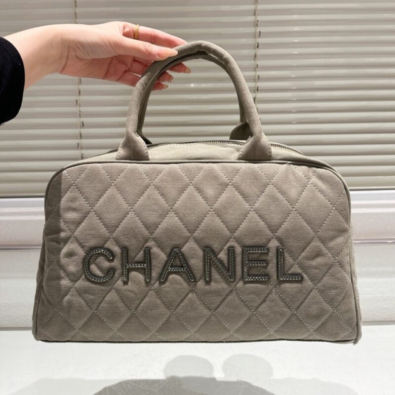 Alternative view of CHANEL MATELASSE BOSTON HANDBAG BROWN 36CM