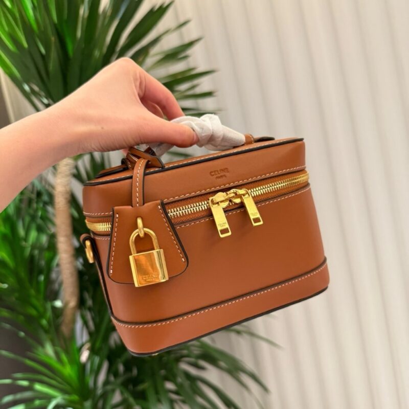 Alternative view of CELINE VANITY IN SMOOTH SATINATED LEATHER TAN 19CM 119463BFN 04LU