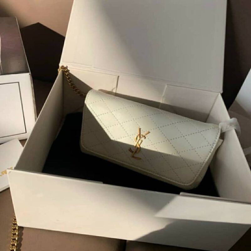 Alternative view of SAINT LAURENT GABY PHONE CASE BAG BLANC VINTAGE 19CM 7540511EL079207