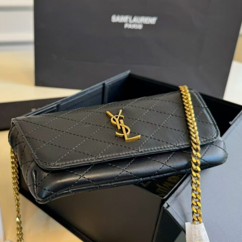 Alternative view of SAINT LAURENT GABY PHONE CASE BAG BLACK 19CM