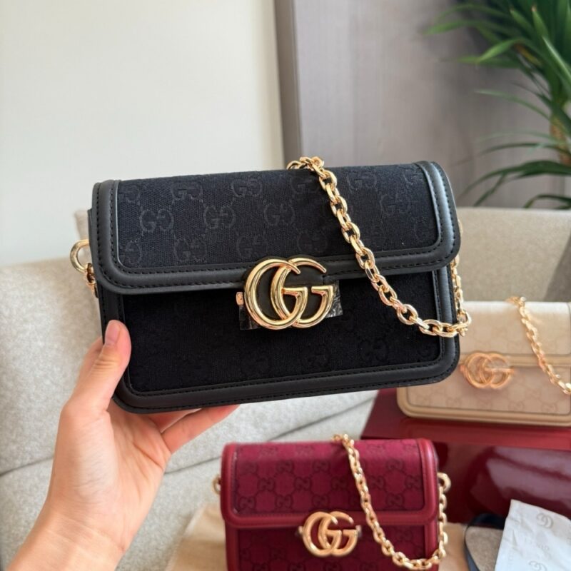 Alternative view of GUCCI GO SMALL SHOULDER BAG BLACK 21CM ‎826761 FAEKK 1000