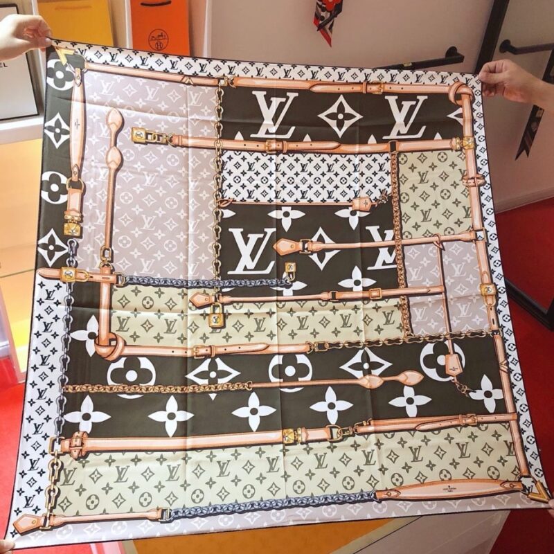 Alternative view of LOUIS VUITTON FOULARD CONFIDENTIAL MONOGRAM 90CM M73357