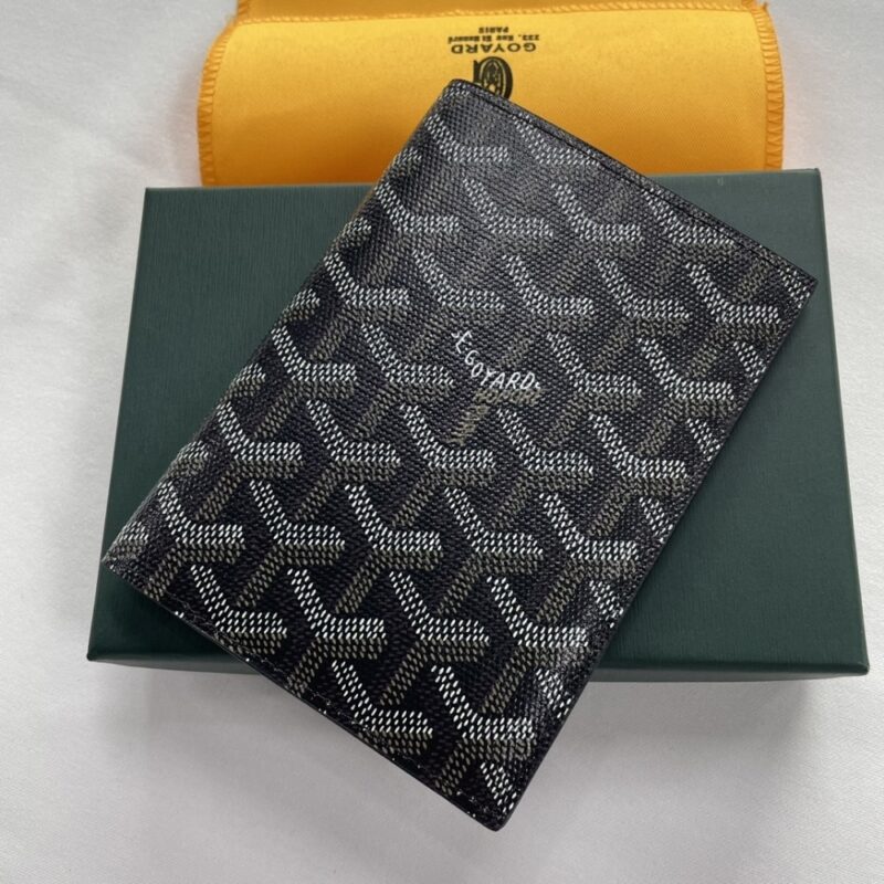 Alternative view of GOYARD GRENELLE PASSPORT COVER BLACK 14CM GRENELPMLTY01CL01X