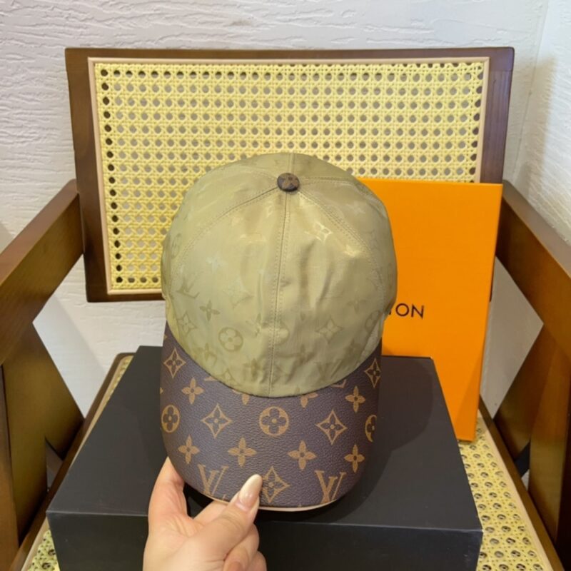 Alternative view of LOUIS VUITTON LV GET READY CAP BEIGE GREEN M76504