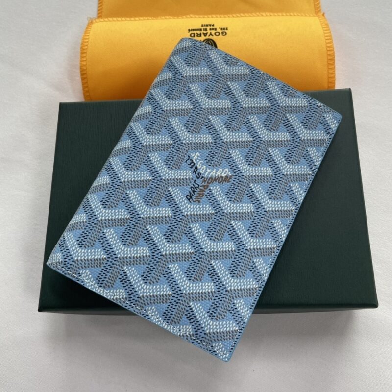 Alternative view of GOYARD GRENELLE PASSPORT COVER BLUE 14CM GRENELPMLTY10CL10X
