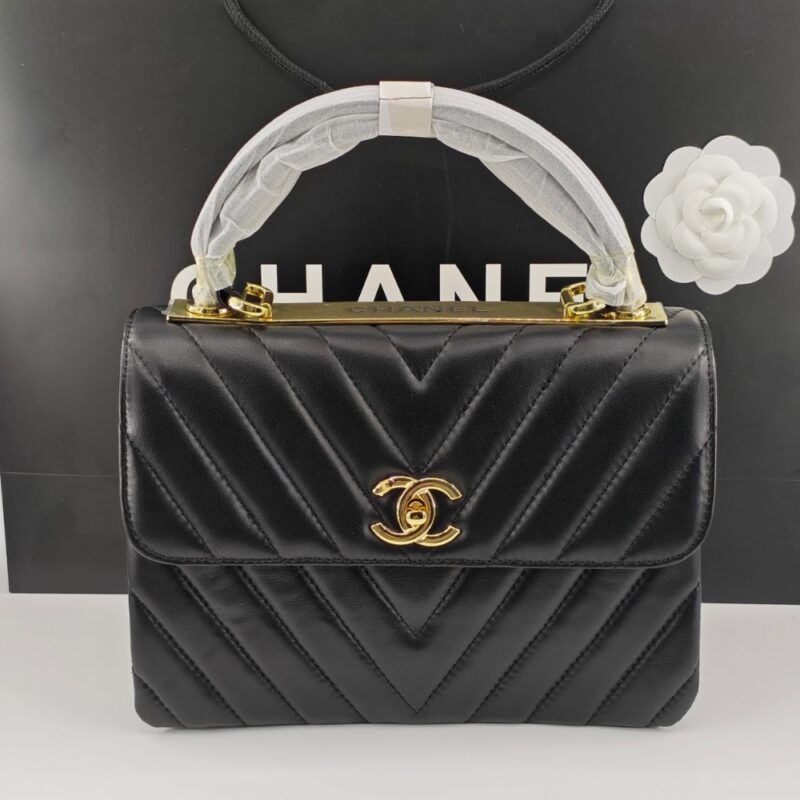 Alternative view of CHANEL TRENDY CC LARGE LAMB BLACK 25CM