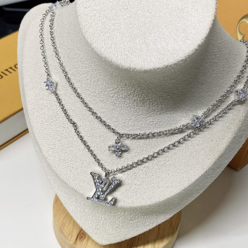 Alternative view of LOUIS VUITTON LADY LV NECKLACE PALLADIM M02515