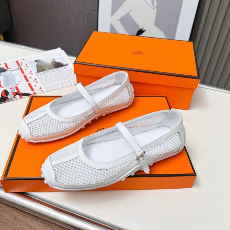 Alternative view of HERMES KICHU BALLET FLATS BLANC H251170Z 90380