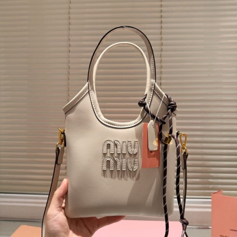 Alternative view of MIUMIU IVY LEATHER BAG CHALK WHITE 20CM 5BA281 2CRW F0K74 V OLN
