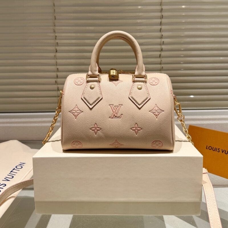 Alternative view of LOUIS VUITTON SPEEDY BANDOULIÈRE 20 EDEN 20CM M14291