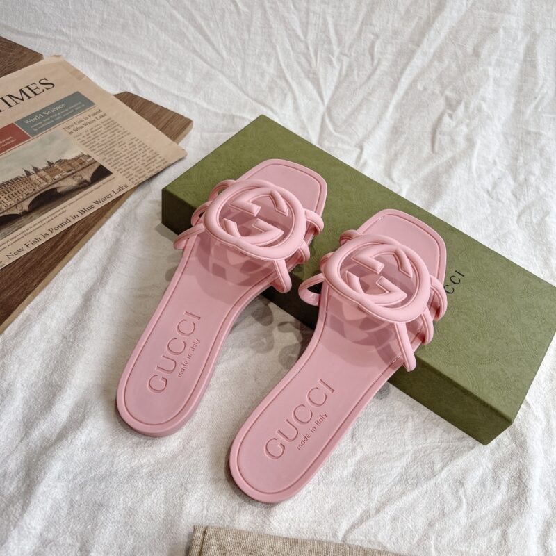 Alternative view of GUCCI WOMEN'S INTERLOCKING G SLIDE SANDAL PINK 780307 J8700 5815