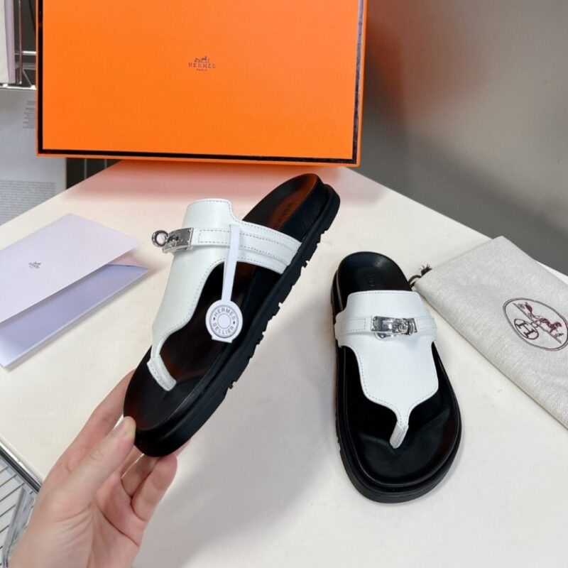 Alternative view of HERMES EMPIRE SANDAL BLANC H221074Z 90350