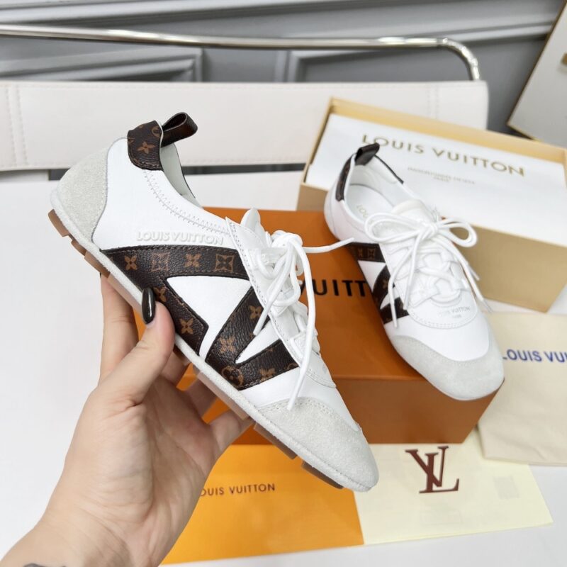 Alternative view of LOUIS VUITTON  LV SNEAKERINA MONOGRAM WHITE 1AHNC6