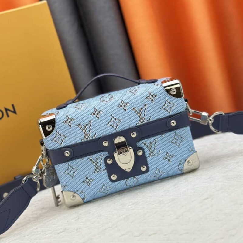 Alternative view of Louis Vuitton Soul Trunk Bag Monogram Blue 19Cm M15035