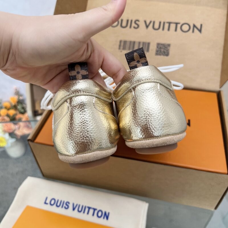 Alternative view of LOUIS VUITTON LV SNEAKERINA GOLD 1AICAN