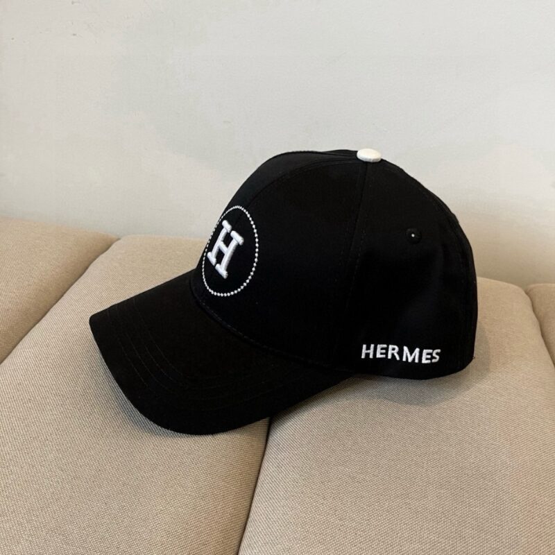 Alternative view of HERMES BASEBALL CAP BLACK H LOGO