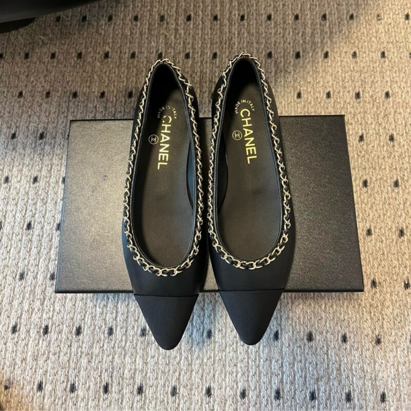 Alternative view of CHANEL LEATHER AND FABRIC CC CHAIN LINK BALLET FLATS BLACK