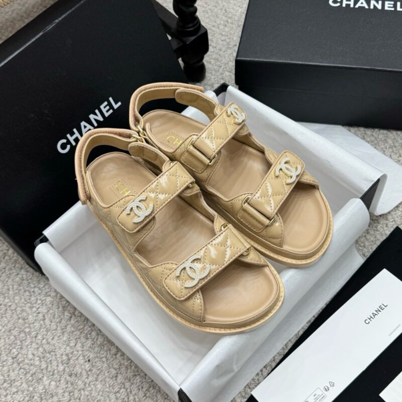 Alternative view of CHANEL SANDAL SHINY BEIGE G35927 B20276 U0450