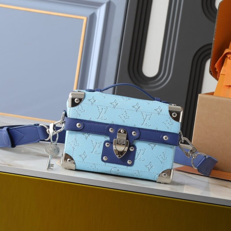 Alternative view of LOUIS VUITTON SOUL TRUNK BOX BAG BLUE 19CM M15035