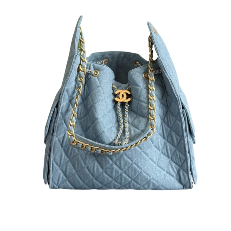 CHANEL 25 MEDIUM HANDBAG WASHED DENIM BLUE AND GOLD TONE METAL 34CM AS5311 B20603 U0475