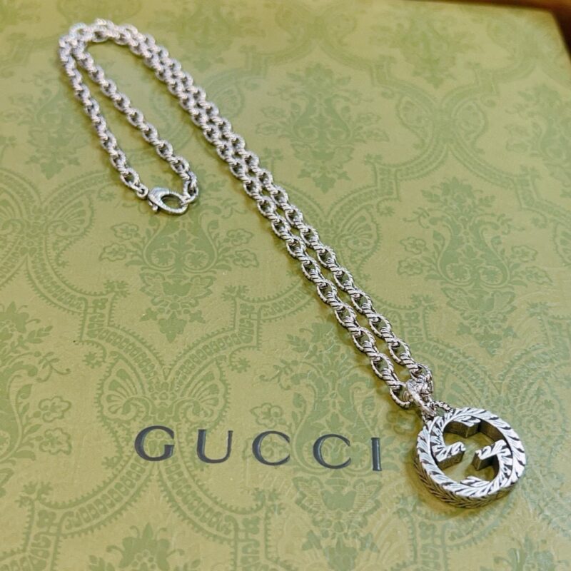 Alternative view of GUCCI INTERLOCKING PENDANT NECKLACE SILVER ‎455307 J8400 0811