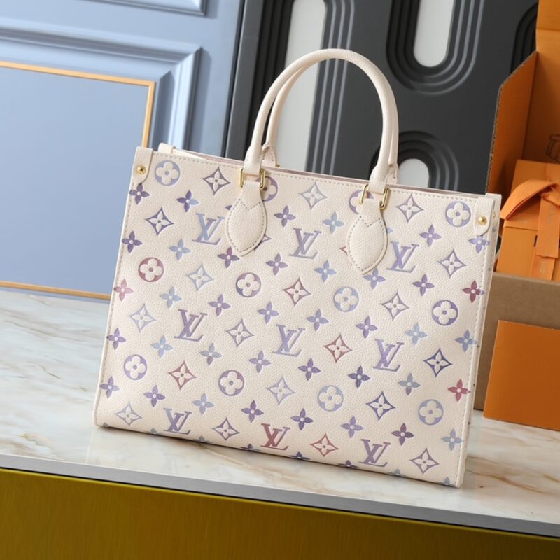 Alternative view of LOUIS VUITTON ONTHEGO PM CREAM 35CM