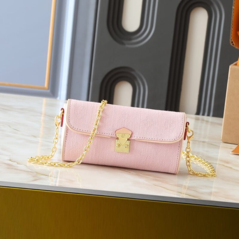 Alternative view of LOUIS VUITTON POCHETTE CAMILLE WASHED PINK 20CM