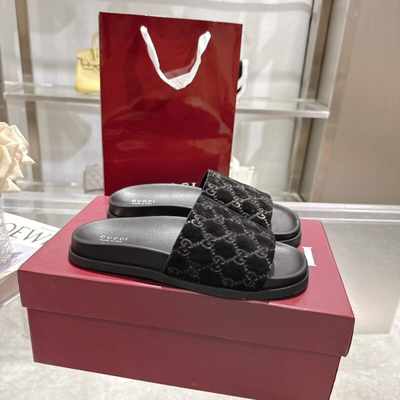 Alternative view of GUCCI MEN SLIDE SANDAL BLACK ‎834941 AADUO 1000