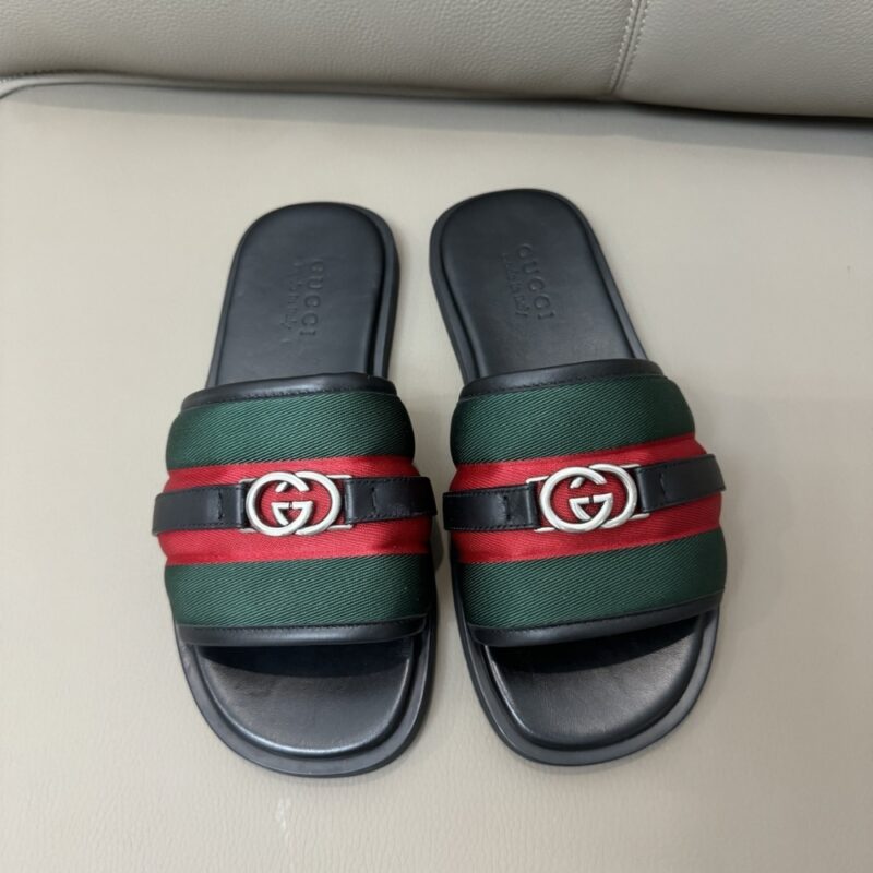 Alternative view of GUCCI MEN SLIDE SANDAL WITH INTERLOCKING G GREEN AND RED ‎835091 HAAHH 8449